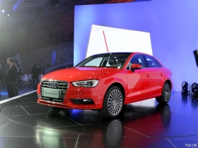2015 Limousine 40 TFSI ԄӺA